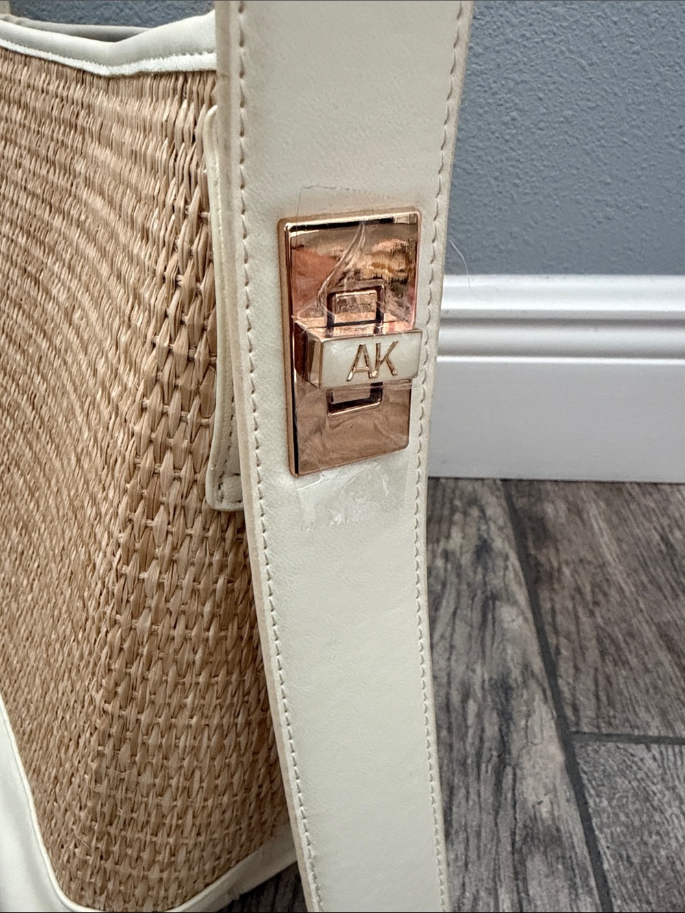 NWT Anne Klein Cream & Natural Straw Woven Bucket Tote Shoulder Bag Purse - Picture 9 of 12